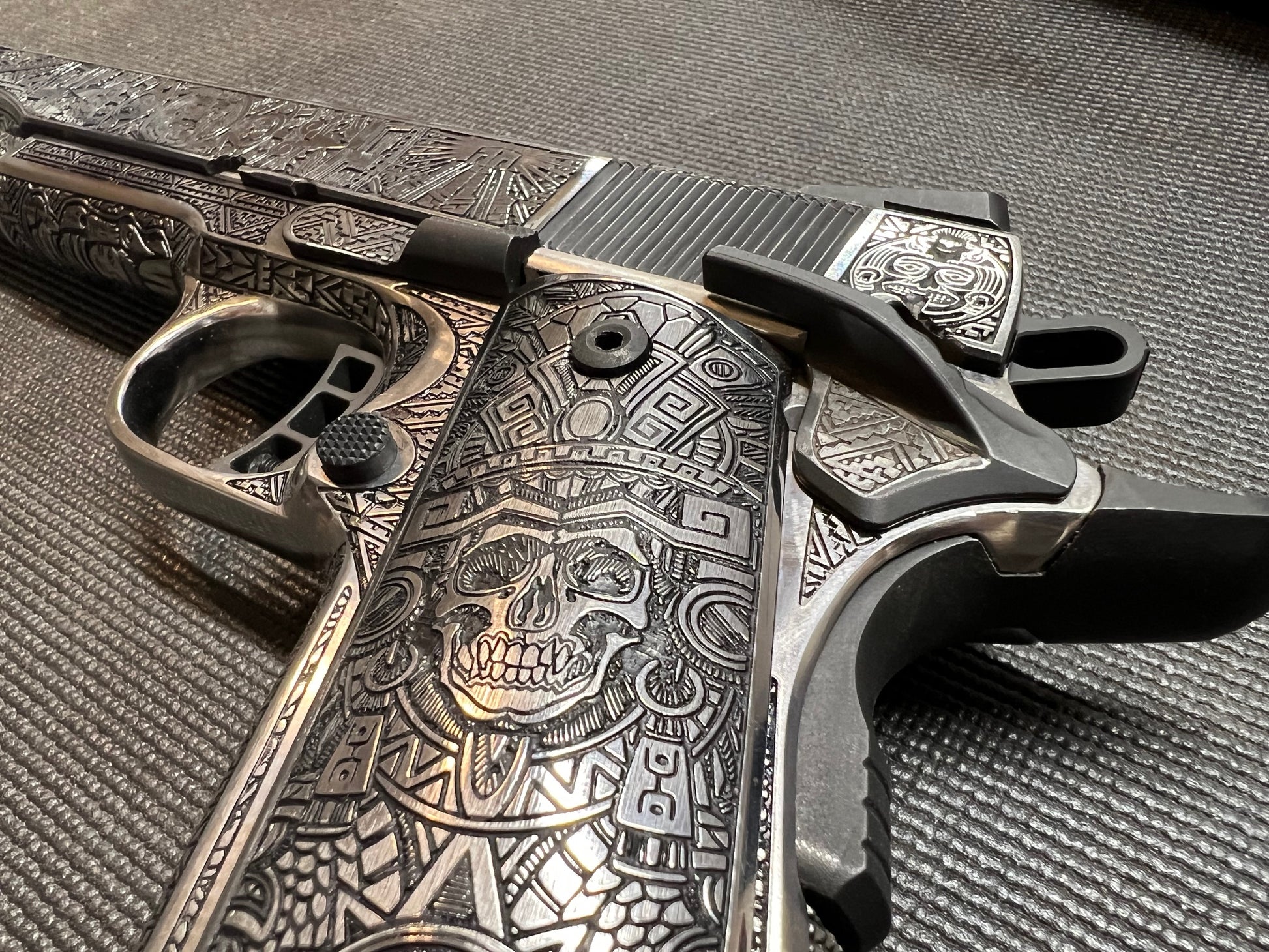 RIA M1911A2 Aztec